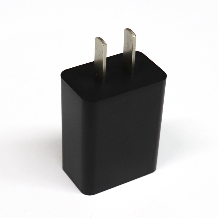 TC-M4A1--Single USB wall charger with CE(图4)