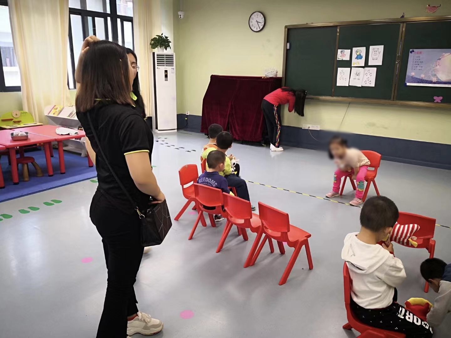 Walk hand in hand and pass on love——SUNDA(图3) bb5b3487756072068d6cb3dece11473.jpg